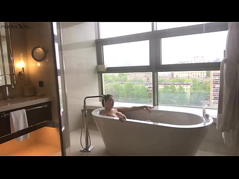 ❤️ Огромна мадама Страстно дрънкане на путката си в банята ️❌ Порно в bg.hdporn24.ru ❌️
